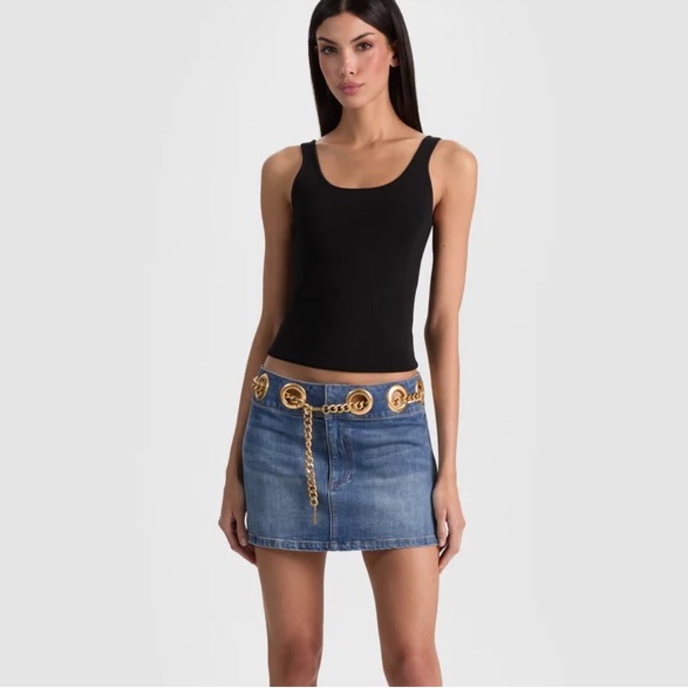 Alice + Olivia MORGANA CHAIN BELT DENIM MINI SKIRT